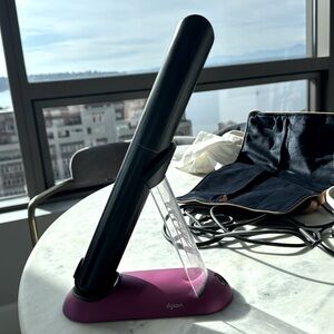 Dyson Flat Iron Corrale
